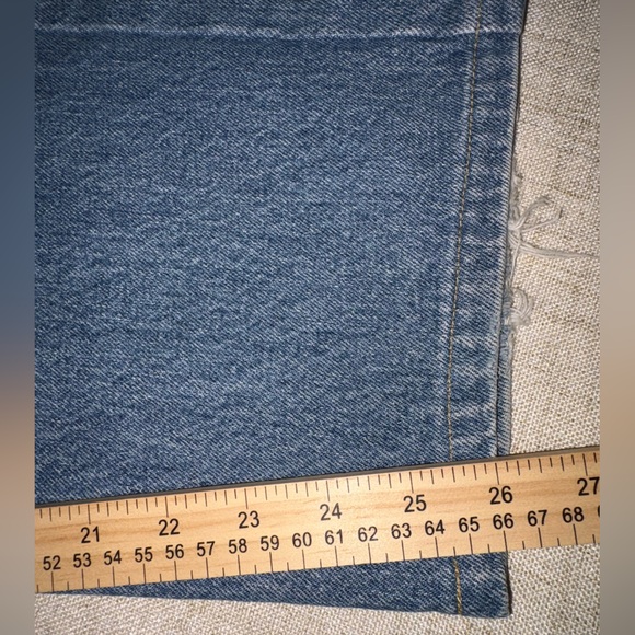 DKNY Jeans Men’s Vintage in Classic Blue Denim - Picture 4 of 9